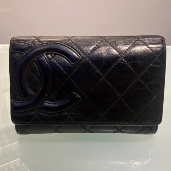 CHANEL Quilted Cambon Ligne Lambskin Leather Flap Wallet Black - Picture 2 of 16